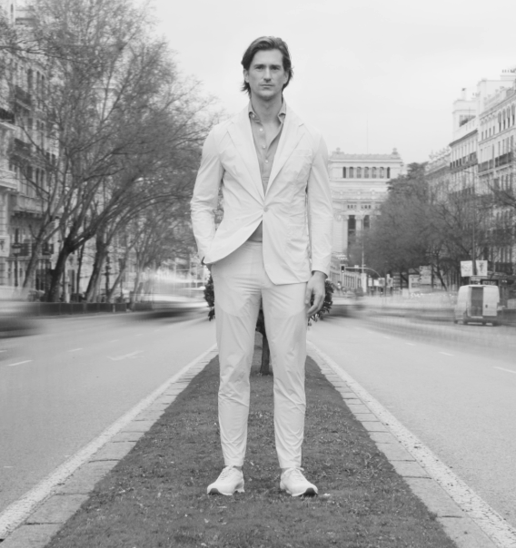 MR AB – Luca Kalda